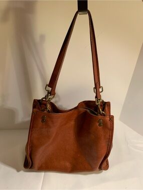 AMERICAN LEATHER CO HOBO SHOULDER TOTE BAG BROWN
PEBBLE LEATHER COMPARTMENTS